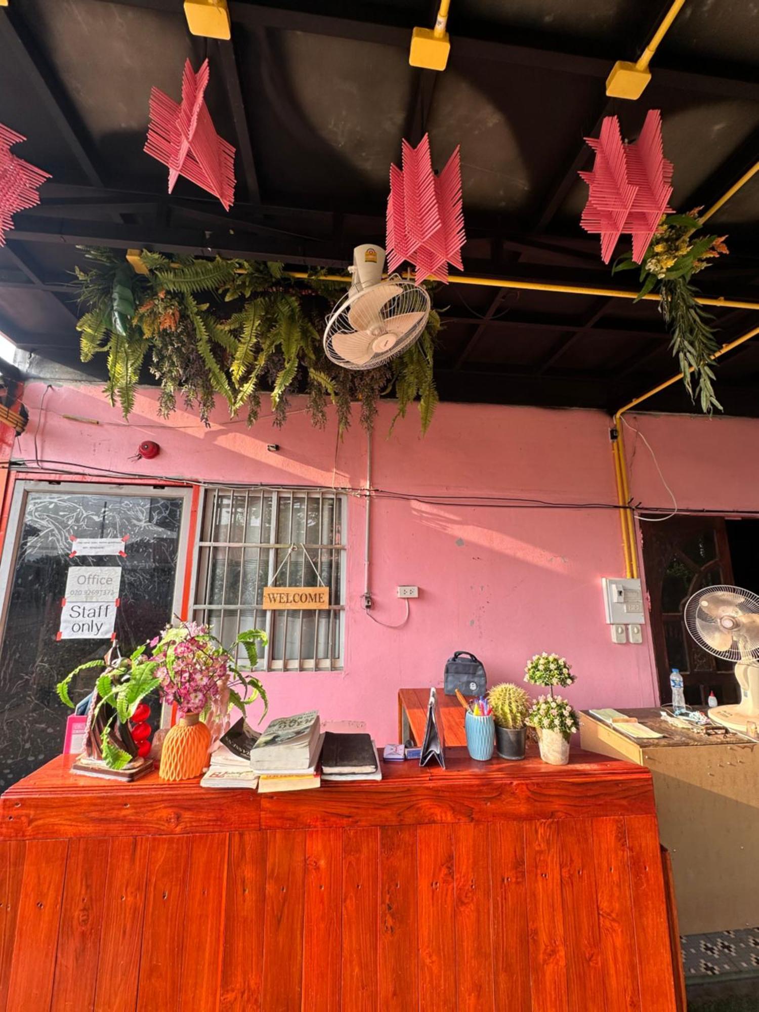 Heaven Guesthouse Pakse Bagian luar foto